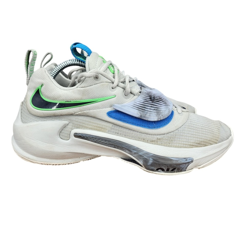 Nike Zoom Freak 3 Sneakers Mens 9 Grey Fog Basketball Shoes DA0694-004